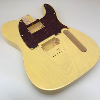 1 PIECE 4lbs BloomDoom Nitro Lacquer Aged Relic Blonde Double Humbucker T-Style Vintage Guitar Body image 4