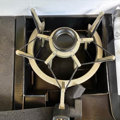 Neumann TLM 102 Studio Set with Shockmount 2018 - Present - Nickel image 4