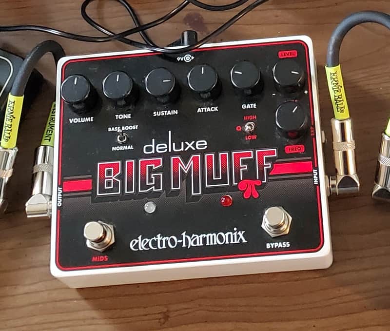 Electro-Harmonix Deluxe Big Muff Pi Distortion / Sustainer 2014 - Present - Black / Red image 1