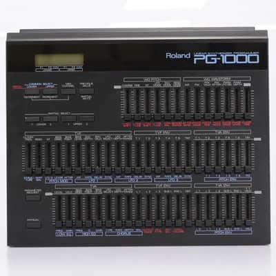 Roland PG-800 Synthesizer Programmer | Reverb Australia