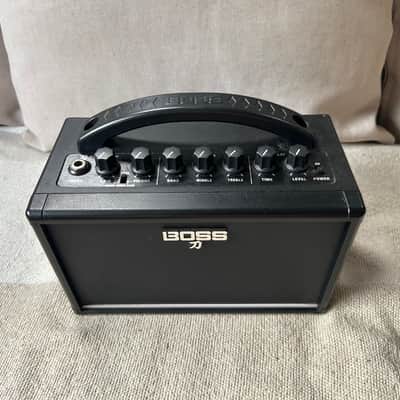 Boss KTN-MINI Katana Mini 7-Watt 1x4" Modeling Guitar Combo 2017 - Present - Black image 2