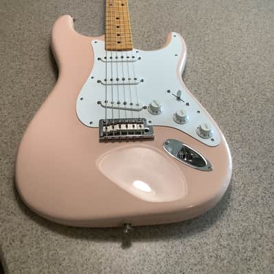 Fender Stratocaster 2018 - Shell Pink image 1