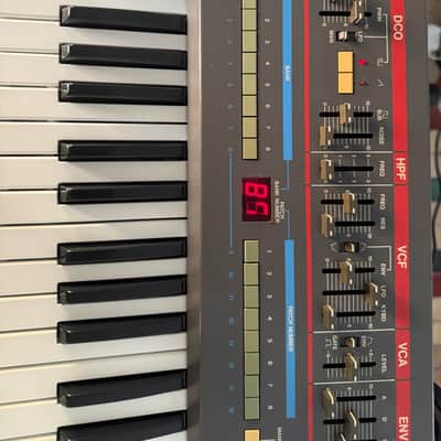Roland Juno-106 Serviced image 11