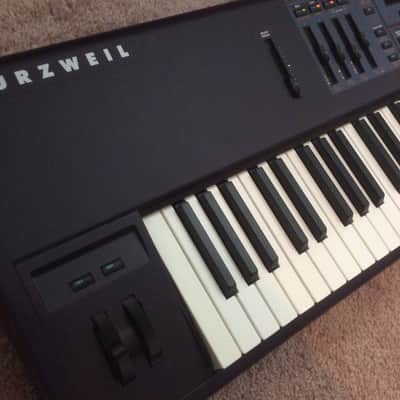 Kurzweil PC2 with Orchestral expansion. Very clean. image 4