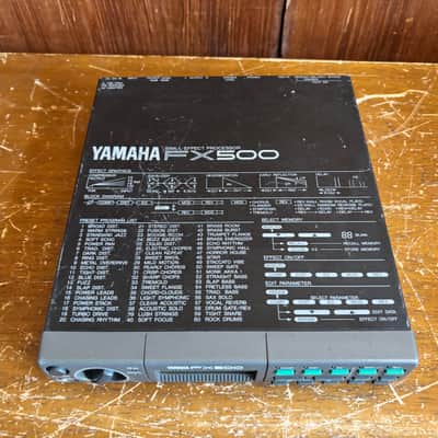 YAMAHA FX500 Simul-Effect Processor w/ power supply New internal battery image 4