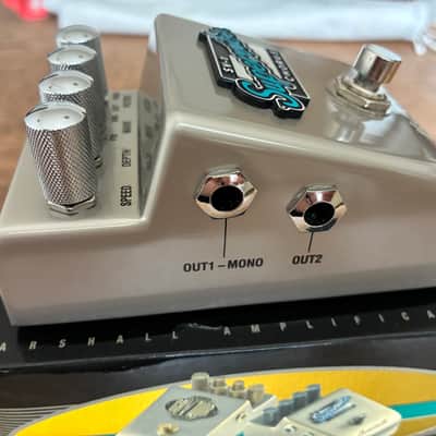 Marshall SV-1 Supervibe Chorus Vibrato Pedal 2004 - Silver image 3