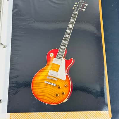 Gibson Historic Dealer Binder 1992 image 4