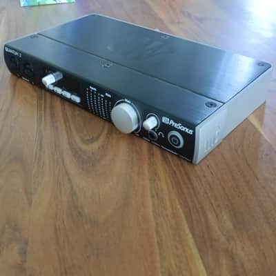 PreSonus Quantum 2 Thunderbolt Audio Interface 2010s - Black image 3