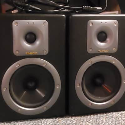 Tapco S-5 Monitors Pair image 1