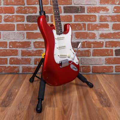 Fender American Vintage Reissue ‘62 Stratocaster Candy Apple Red 1987 w/OHSC image 3