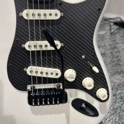 Stratocaster Corvette tribute guitar custom build image 2