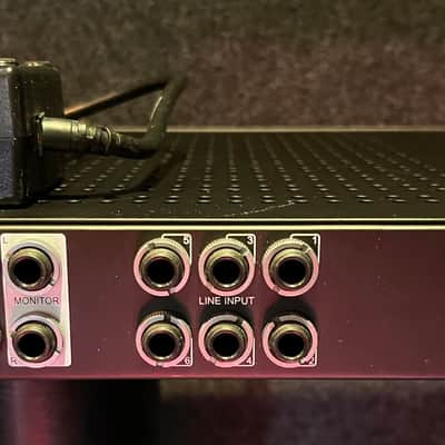 Immagine Universal Audio Apollo x6 Thunderbolt 3 Audio Interface 2018 - Present - Black - 6