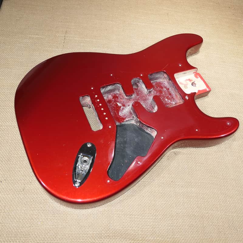 Body Red, 2022 Kramer Focus 211S image 1