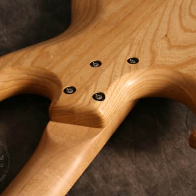 Rick Turner Electroline 4 string Bass 2005 Natural image 20
