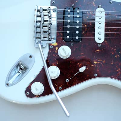 Suhr Antique Classic 2015 light relic, Thornbucker 7.8 lbs image 3