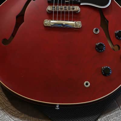 2011 Gibson ES-335 Dot Semi-Hollow Electric Guitar Satin Red + OHSC image 6