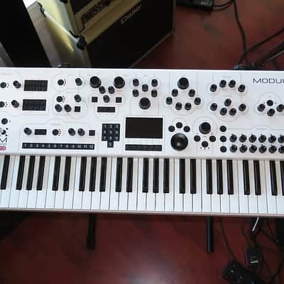 Modal Electronics Modulus 002