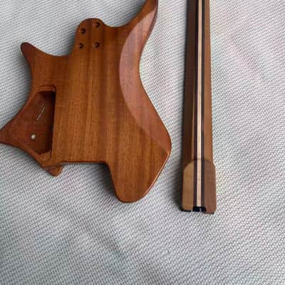 24frets 5 piece Roasted flame maple neck Headless Electric guitar 1 piece Mahogany body T contour  spoke truss rod 1 image 9