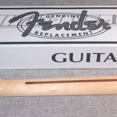 Immagine Fender Stratocaster Classic 70s Maple Neck - 3