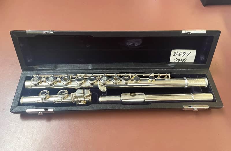 Vintage 1925 W.S Haynes Solid Silver Flute, French (open) Keys, New Pads; with Case image 1