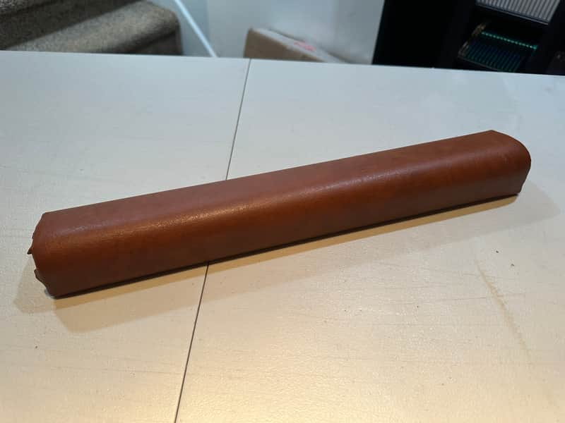 Studer A807 Leather Armrest in good condition. Pictures are part of desdripition image 1