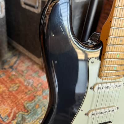 Fender American Deluxe Fat Stratocaster image 5