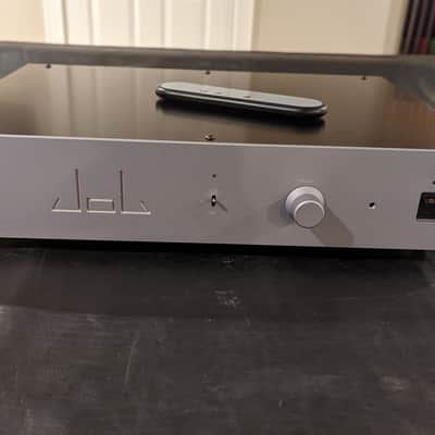 Goldmund JOB INT Integrated Amplifier / DAC image 1