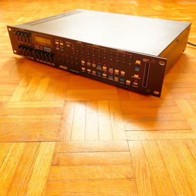 Solton TS4 (Italy, 1989) Italo Disco Machine Rack Synth Expander with PDF manual! Solton Programmer 24 brother! image 5