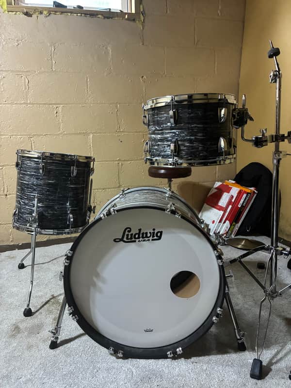 Ludwig Classic Maple Downbeat Outfit 8x12 / 14x14 / 14x20" Drum Set 2012 - Present - Vintage Black Oyster Pearl image 1