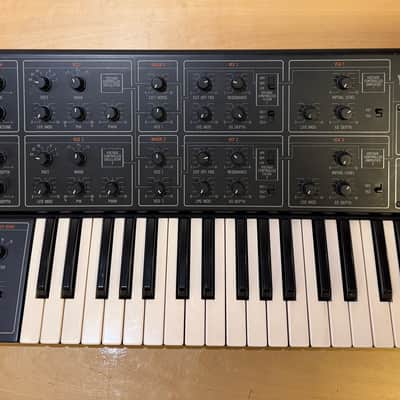 Yamaha CS15