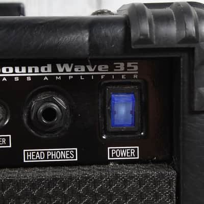 Ibanez SW35 SoundWave Bass Amplifier 35 Watt Electric Bass Guitar Combo Amp image 5