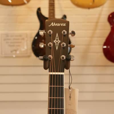 Alvarez LJ2 with Gig Bag Natural/Satin image 3