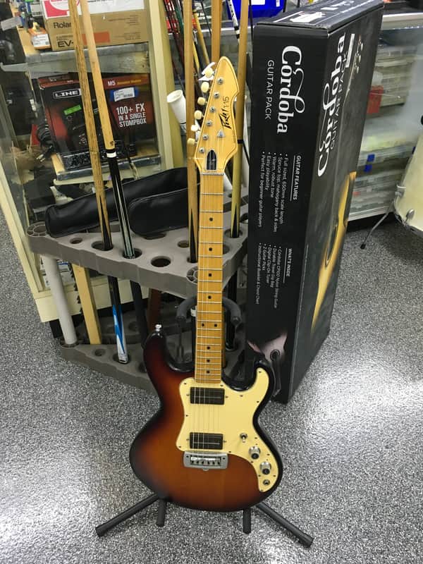 Peavey T-15 1981 - 1983 - Sunburst image 1