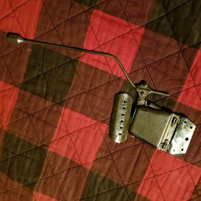 Kauffman/Rickenbacker Vibrola 1950s Chrome image 1