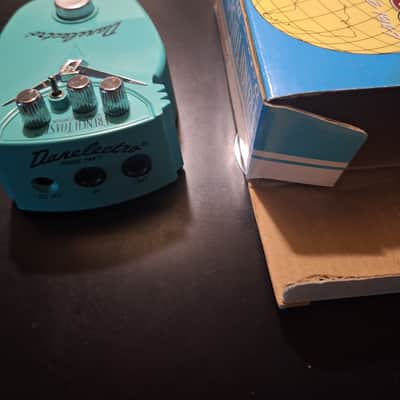 Danelectro French toast 2000's - blue image 2