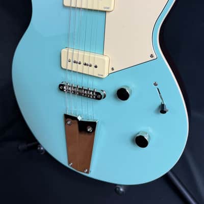 Yamaha RSS02T Revstar Standard Electric Guitar Sonic Blue Finish w/ Gig Bag (373) image 4