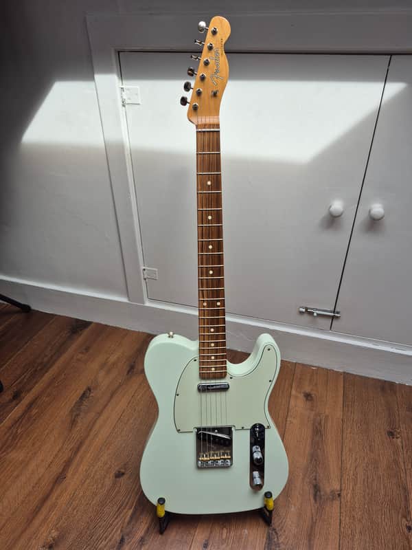 Fender Classic Player Baja '60s Telecaster with Pau Ferro Fretboard Faded Sonic Blue image 1