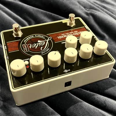 Electro-Harmonix Lester G Deluxe Rotary Speaker 2016 Black / Brown image 6