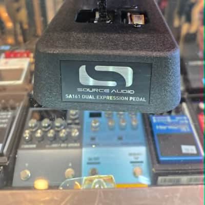 Source Audio SA161 Dual Expression Pedal 2012 - Black image 4