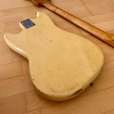 Fender Musicmaster Bass 1971-1972 image 7