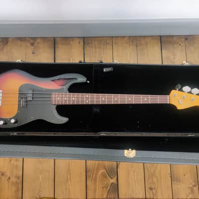 【LAKLAND】SkylineJapanSeriesSK-4DX Lakland Skyline Japan Series SK-4DX Cherry Sunburst / Maple FB