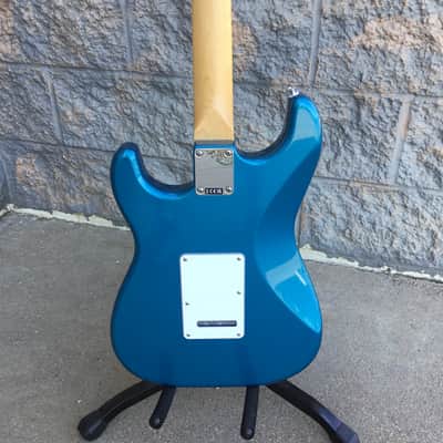 Fender Standard Stratocaster HSS Aquamarine Metallic image 4