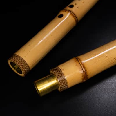 Long-Xiao Flute-Yellow Bamboo– Concert-Tuned Key E/D/C/B (Lowest Note), 8 Holes, 3 Piece - Finish with Lacquer Protection Inside, Xiao's tail is covered with buffalo horns image 11