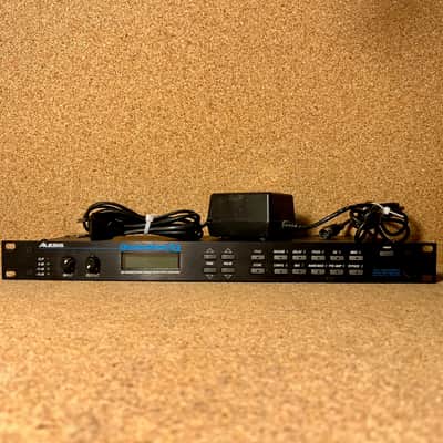 Alesis QuadraVerb 20k Bandwidth Simultaneous Digital Effects Processor 1990s – Serviced – Warranty image 2