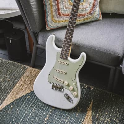 Fender Custom Shop ’63 Stratocaster Chambered Olympic White Journeyman Relic image 3