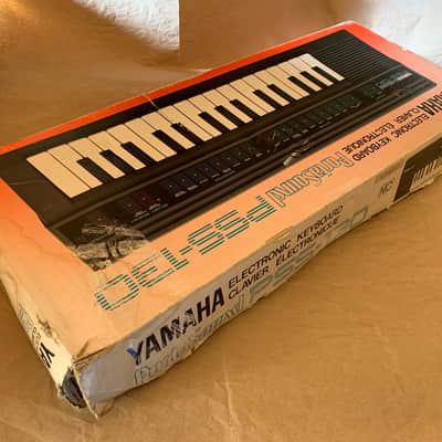 Yamaha PSS-130 PortaSound 1908s Electronic Keyboard Synth VGC in Box w Org. Power Supply image 17