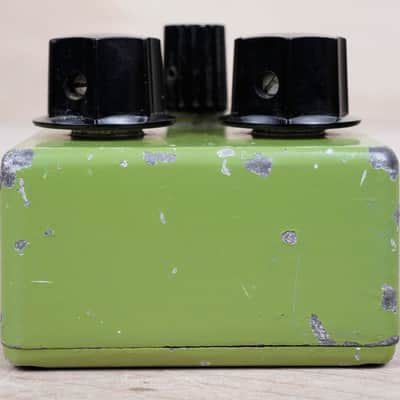 Maxon D&S II 1970s Light Green Distortion and Sustainer Vintage