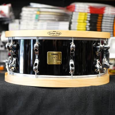 Yamaha/Japan Autog. Anton Fig Signature 6x14" Maple Snare SER.#0028- Piano Black Lqr. NOS image 1