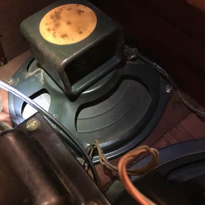 GIBSON GUITAR AMPLIFIER GA-50T SERVICED ORIGINAL PARTS FIRST MADE 1948 COSMETIC SHAPE A- GREAT SOUNDING HIGHLY DESIRABLE IN THIS CONDITION image 15