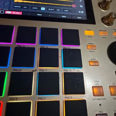 Akai MPC One Standalone MIDI Sequencer Gold Edition 2020 - Present - Gold image 7